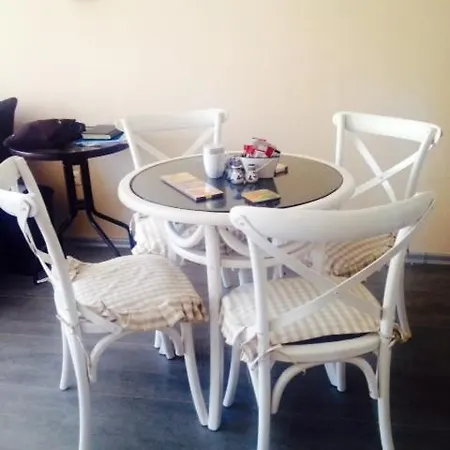 Apartman Luxury With Pool Access In Atia